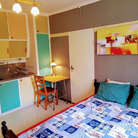 Bedroom With Kitchen, 120 M From Sandbach Bräcke エクステリア 写真